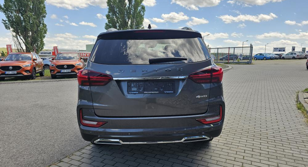 Nový Rexton 64205