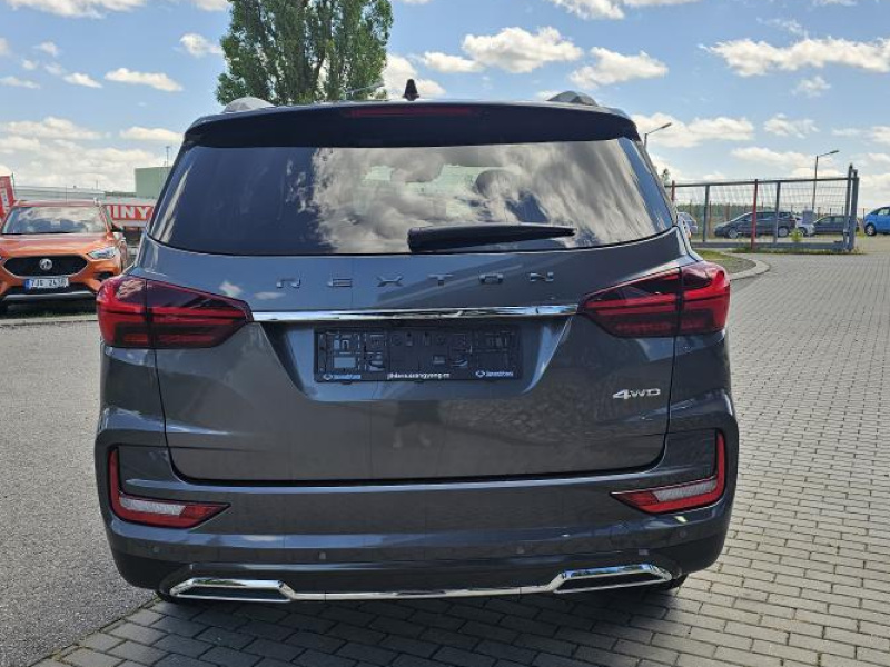 Nový Rexton 64205